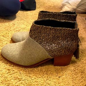 Tom’s Booties